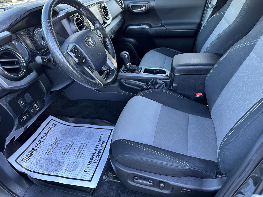 2020 Toyota Tacoma Image 7