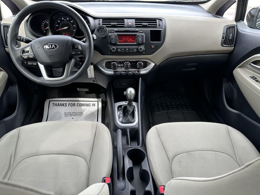 2014 Kia Rio Image 11