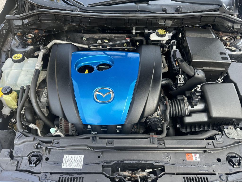 2012 Mazda Mazda3 Image 13