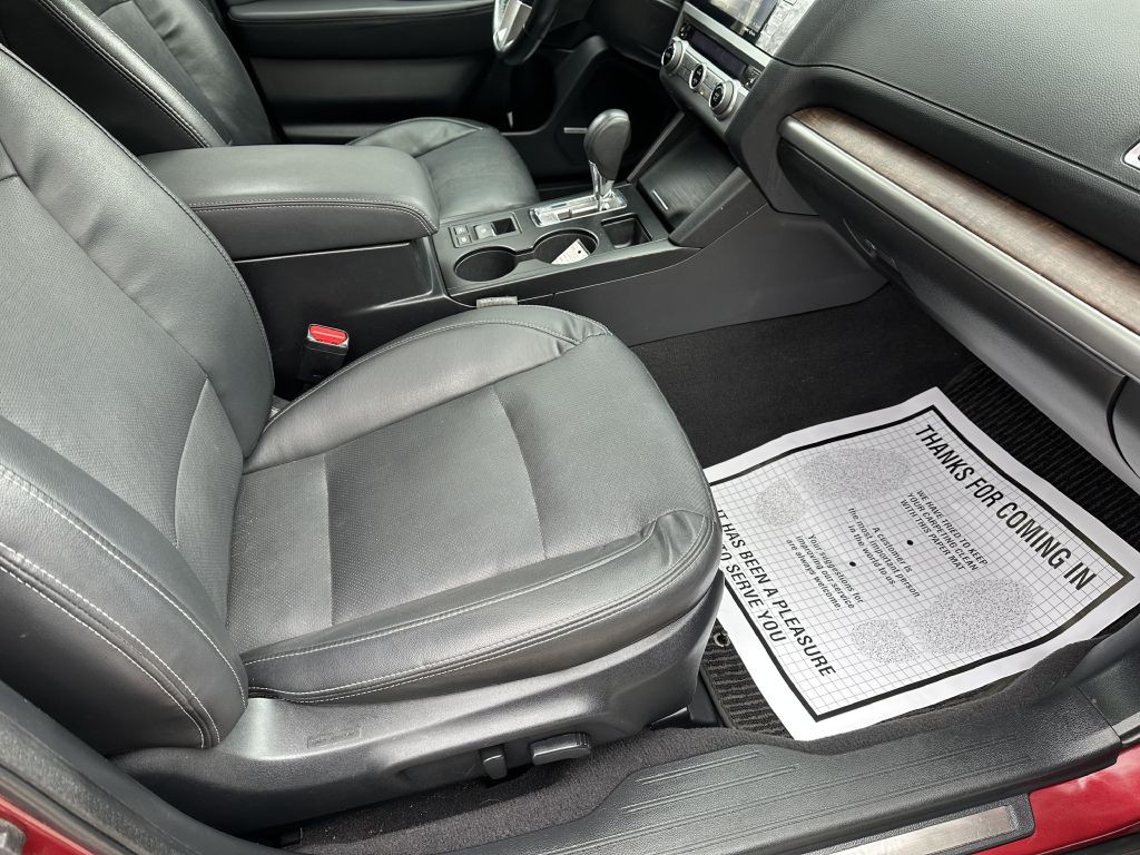 2016 Subaru Outback Image 9