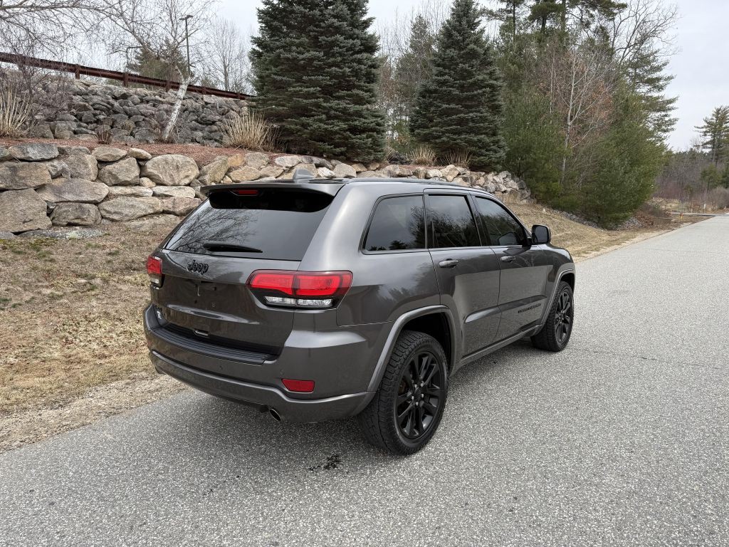 2019 Jeep Grand Cherokee Image 3