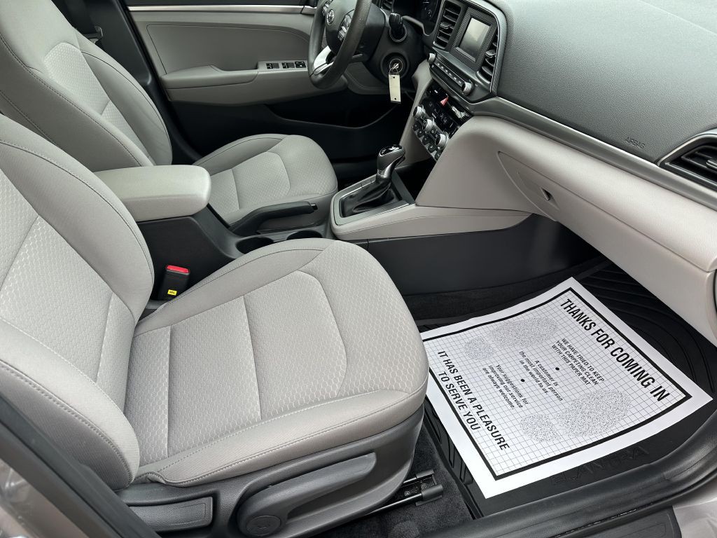 2020 Hyundai Elantra Image 9