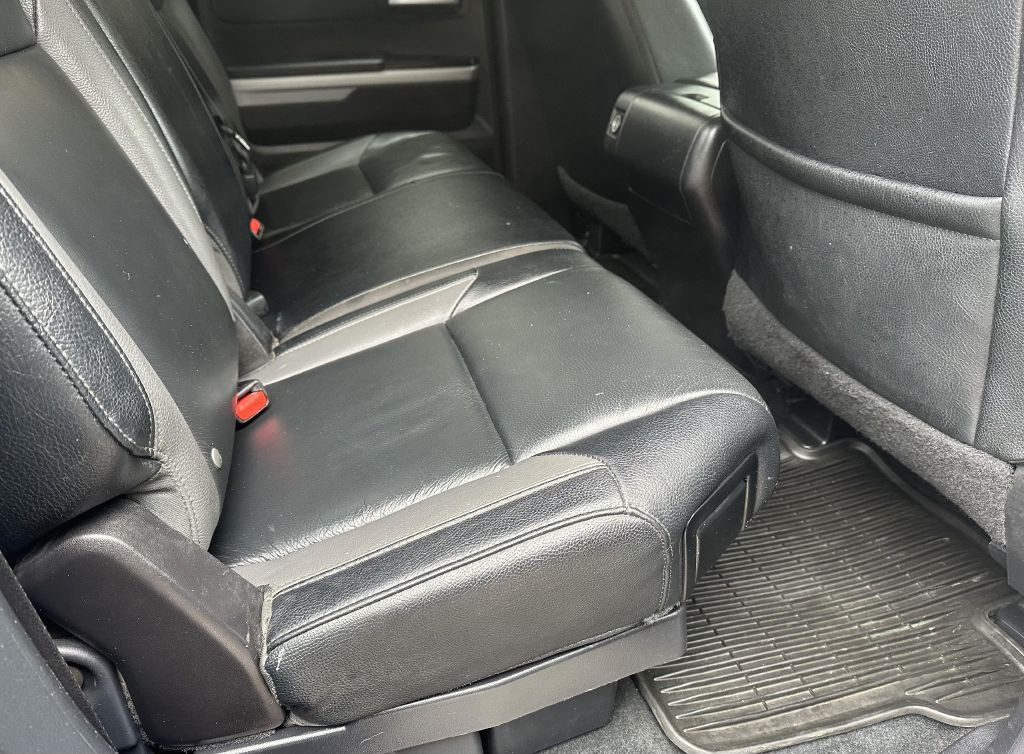 2020 Toyota Tundra Image 10