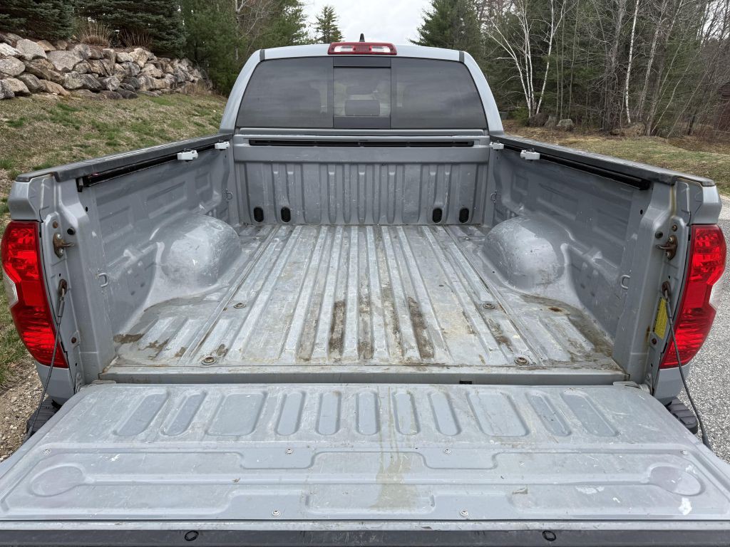 2020 Toyota Tundra Image 12