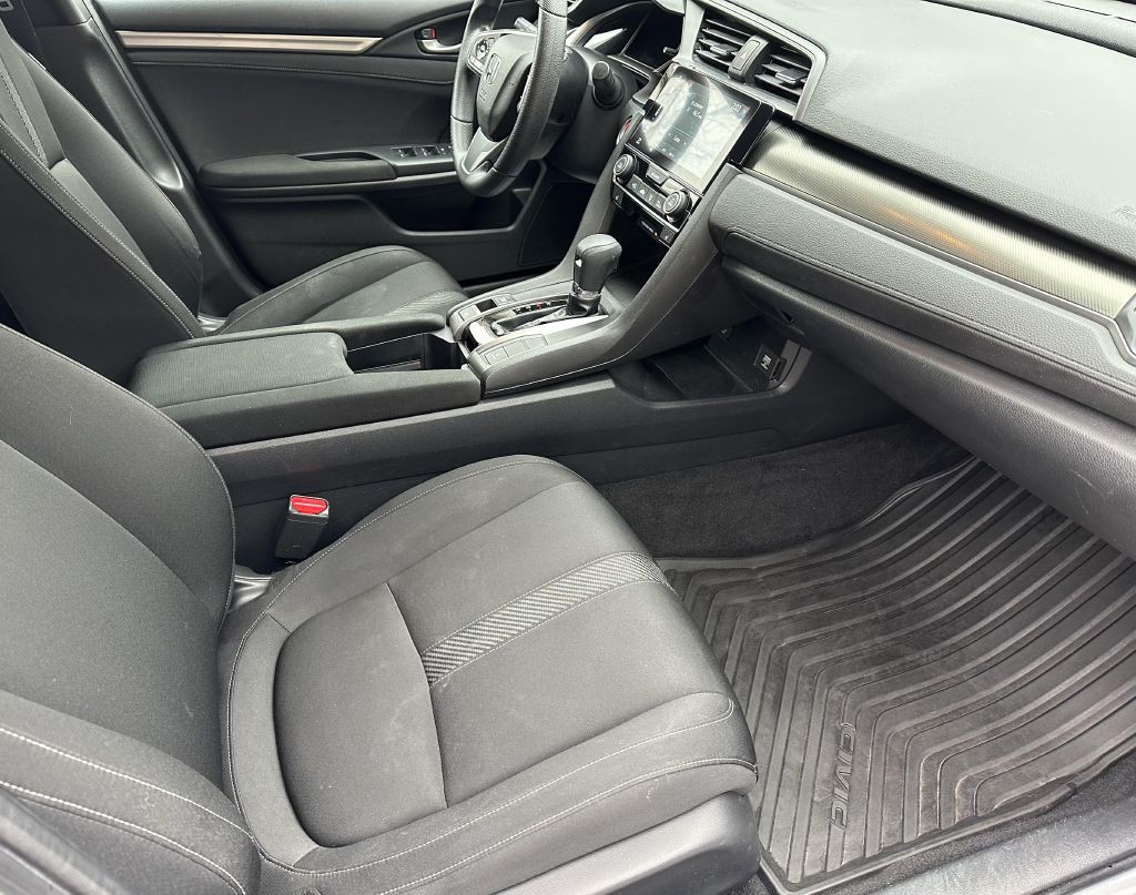 2018 Honda Civic Image 9