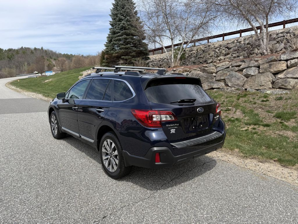 2018 Subaru Outback Image 6