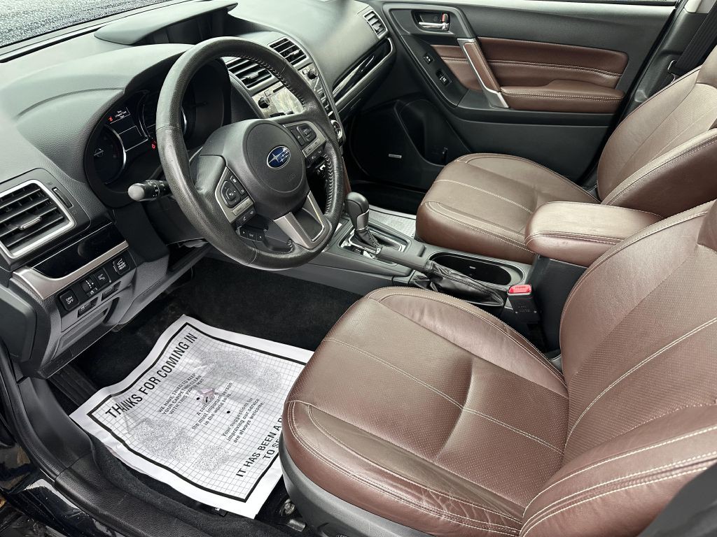 2017 Subaru Forester Image 7