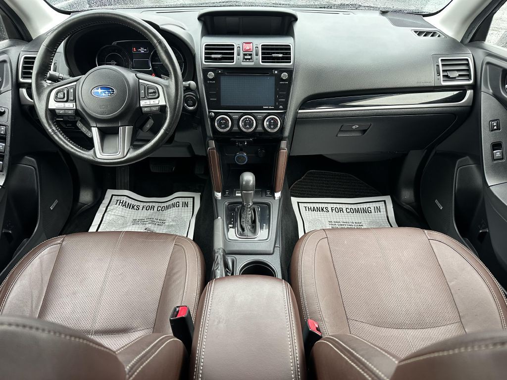 2017 Subaru Forester Image 11
