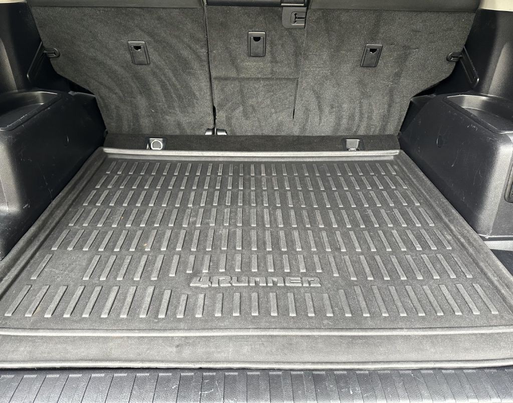 2019 Toyota 4Runner Image 12