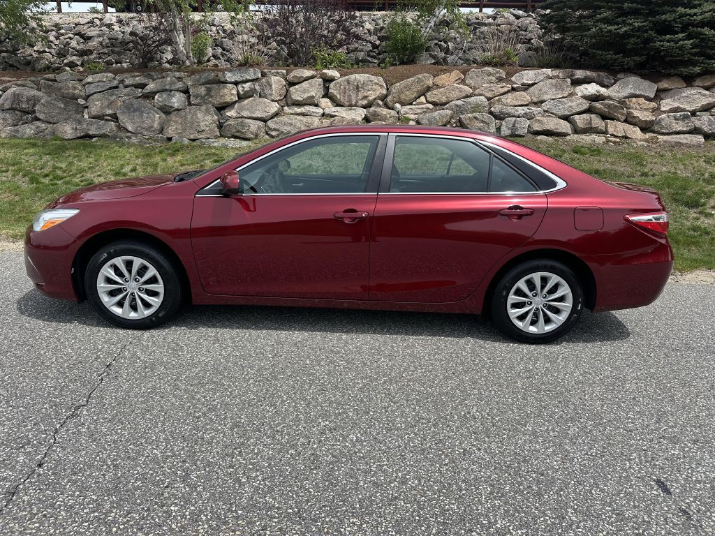 2016 Toyota Camry Image 5