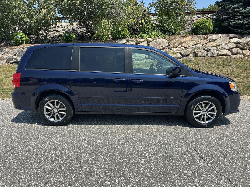 2016 Dodge Grand Caravan Image 2