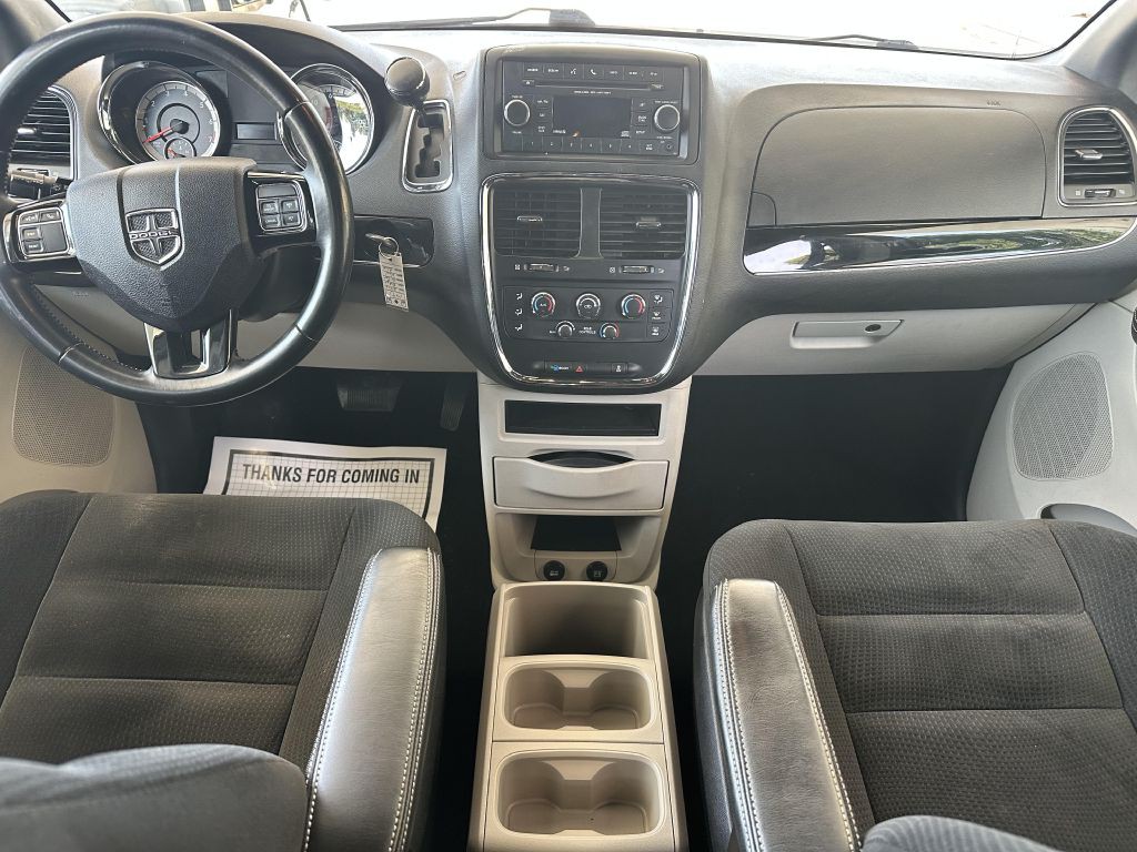 2016 Dodge Grand Caravan Image 12