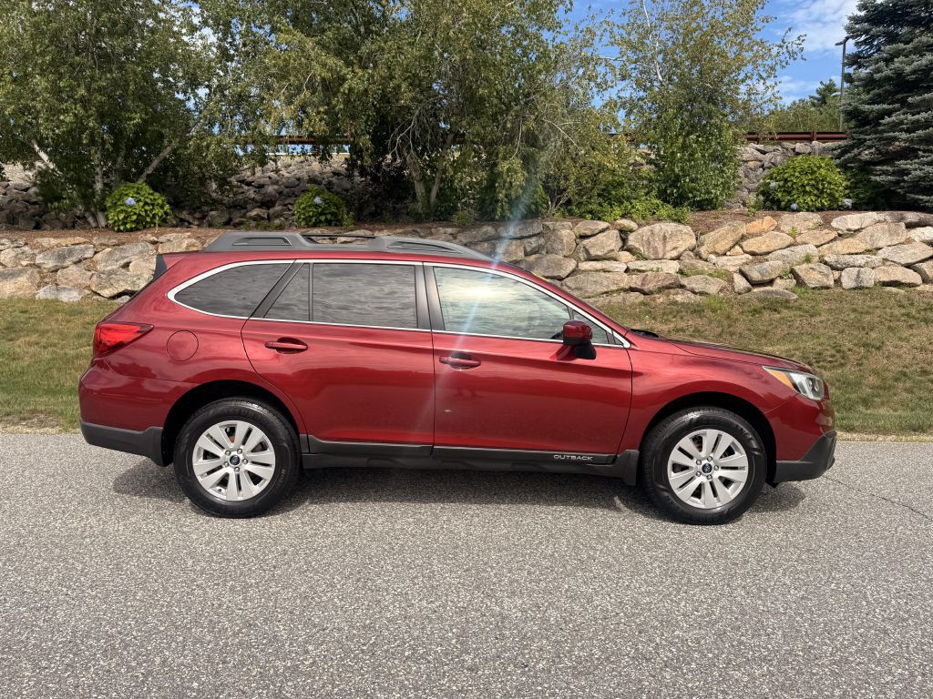 2016 Subaru Outback Image 2