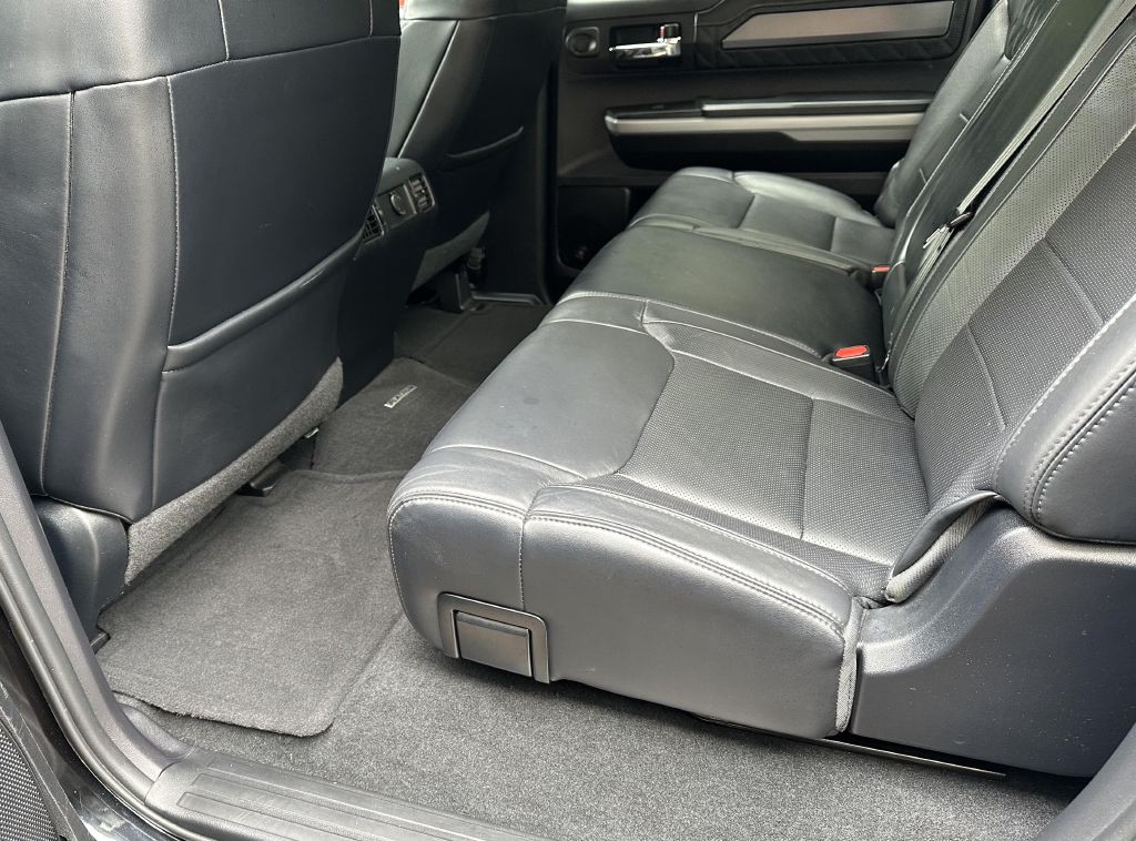 2019 Toyota Tundra Image 8