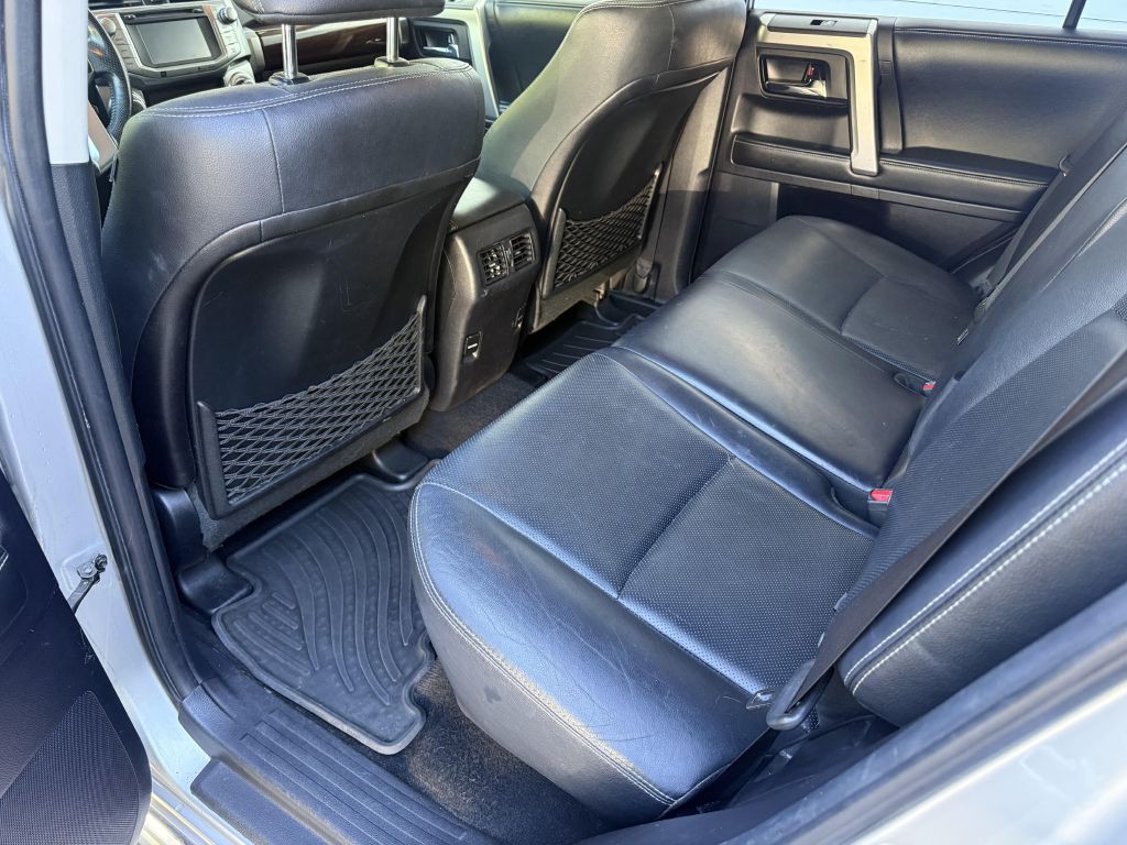 2015 Toyota 4Runner Image 8