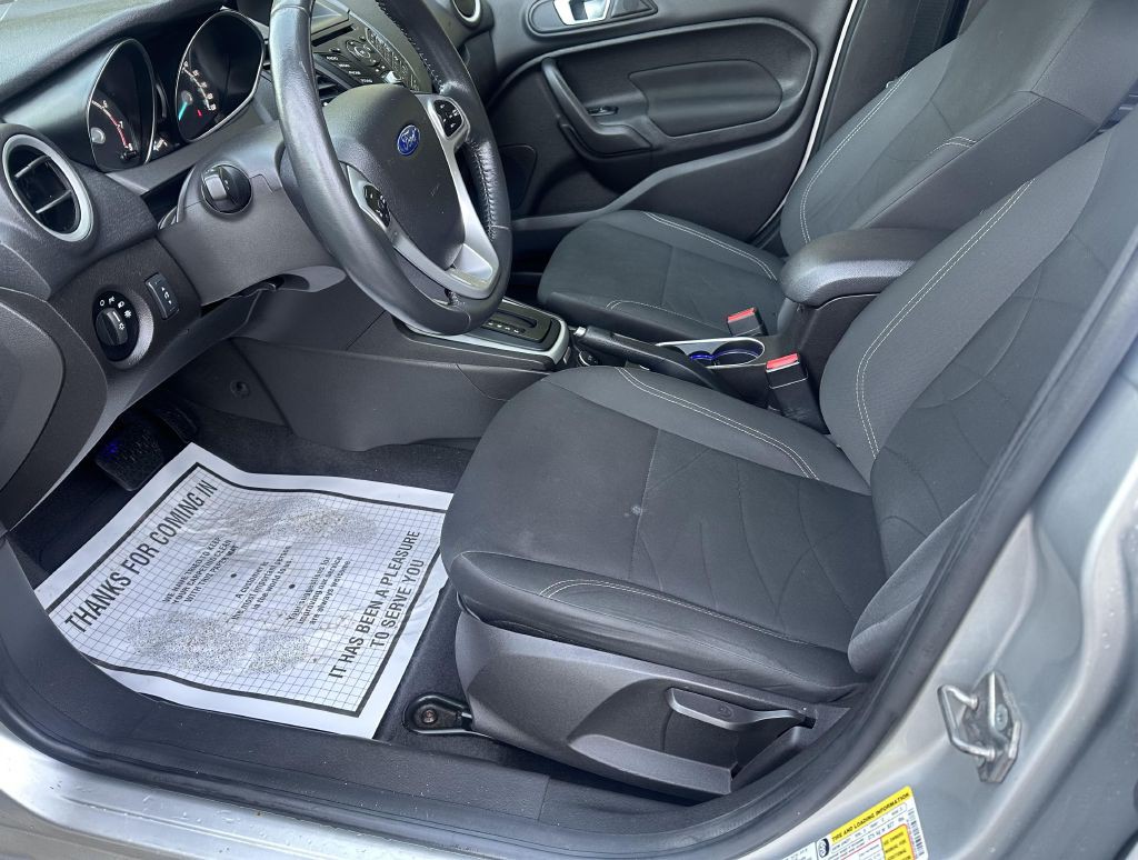 2016 Ford Fiesta Image 7