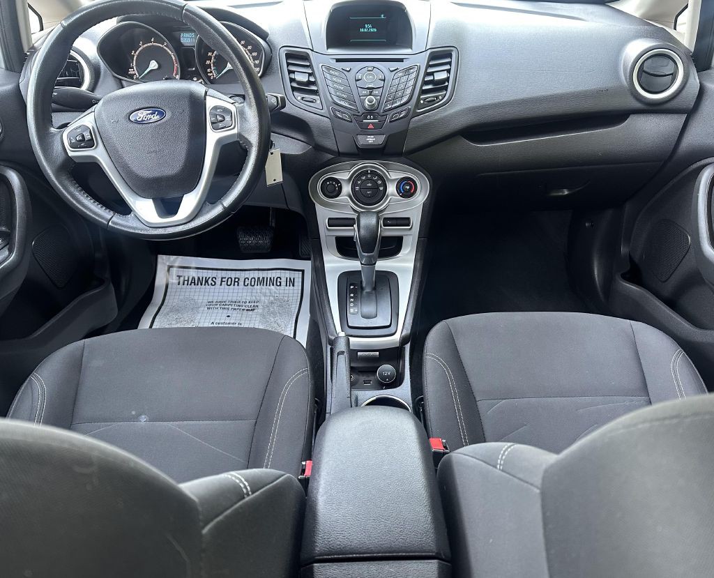 2016 Ford Fiesta Image 11