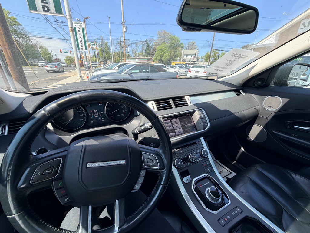 2014 Land Rover Range Rover Evoque Image 16