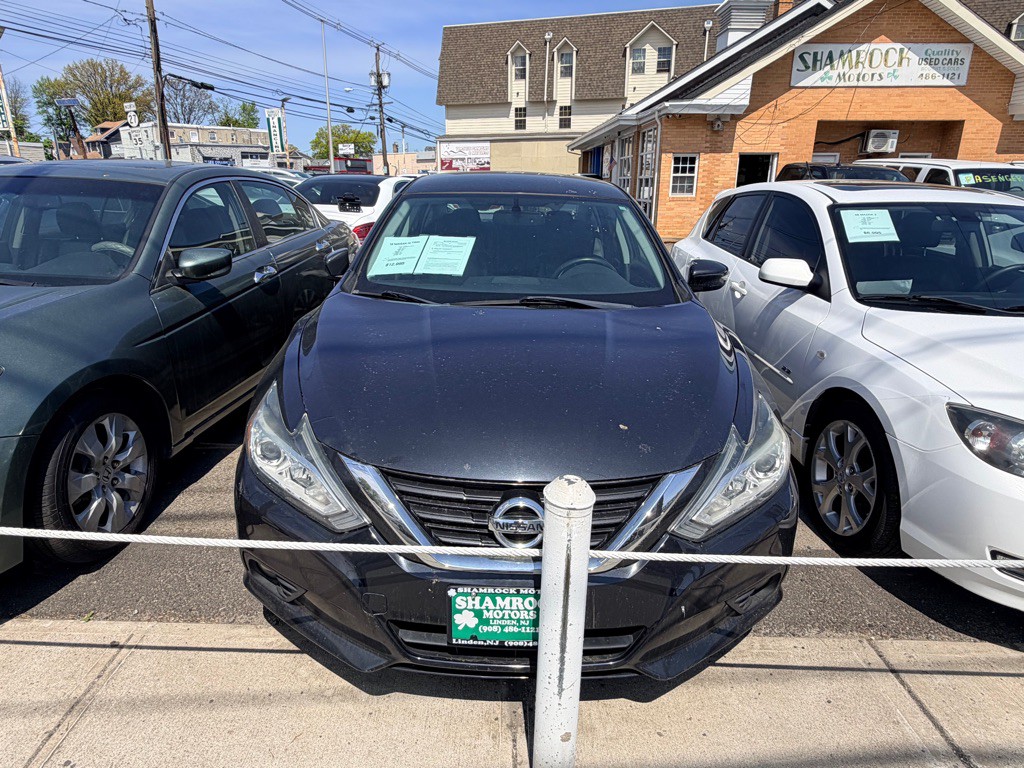 2018 Nissan Altima Image 2