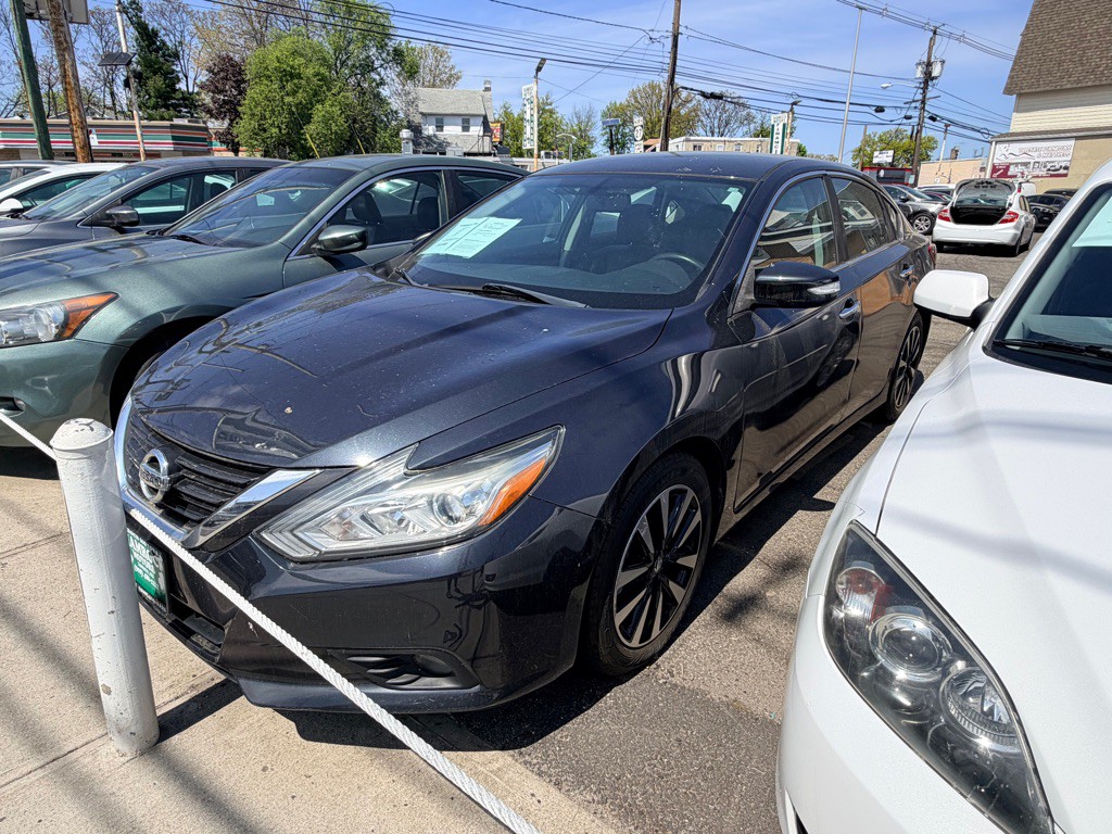 2018 Nissan Altima Image 3