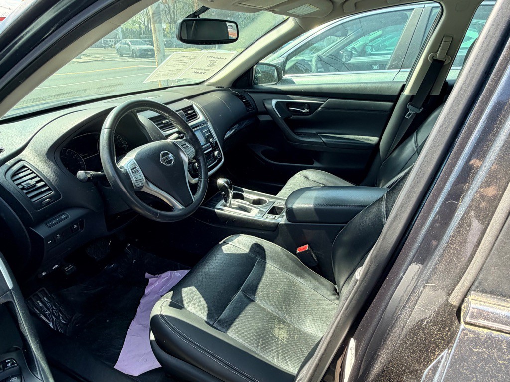 2018 Nissan Altima Image 8