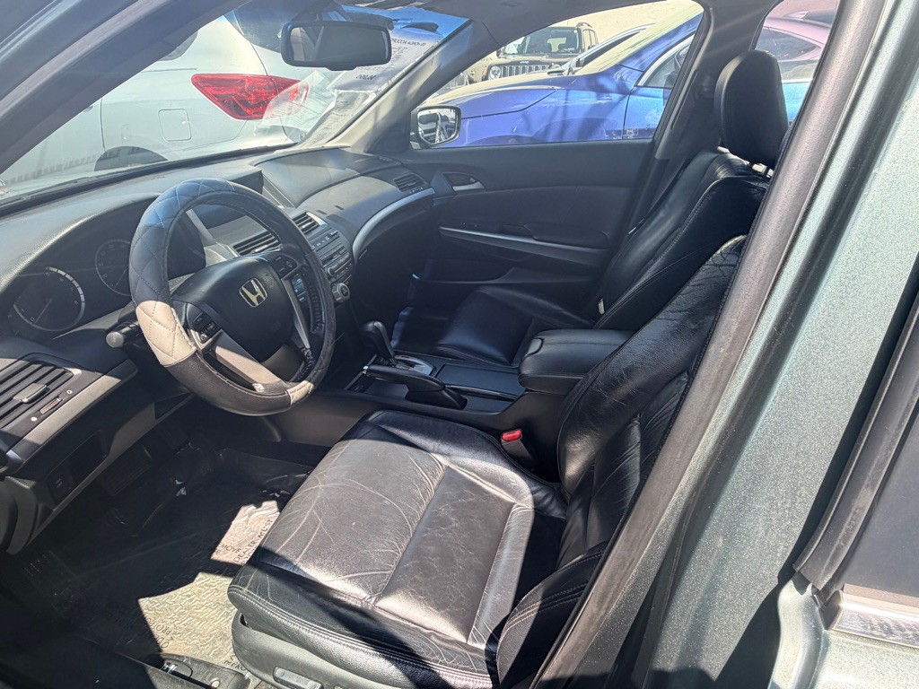 2009 Honda Accord Image 7