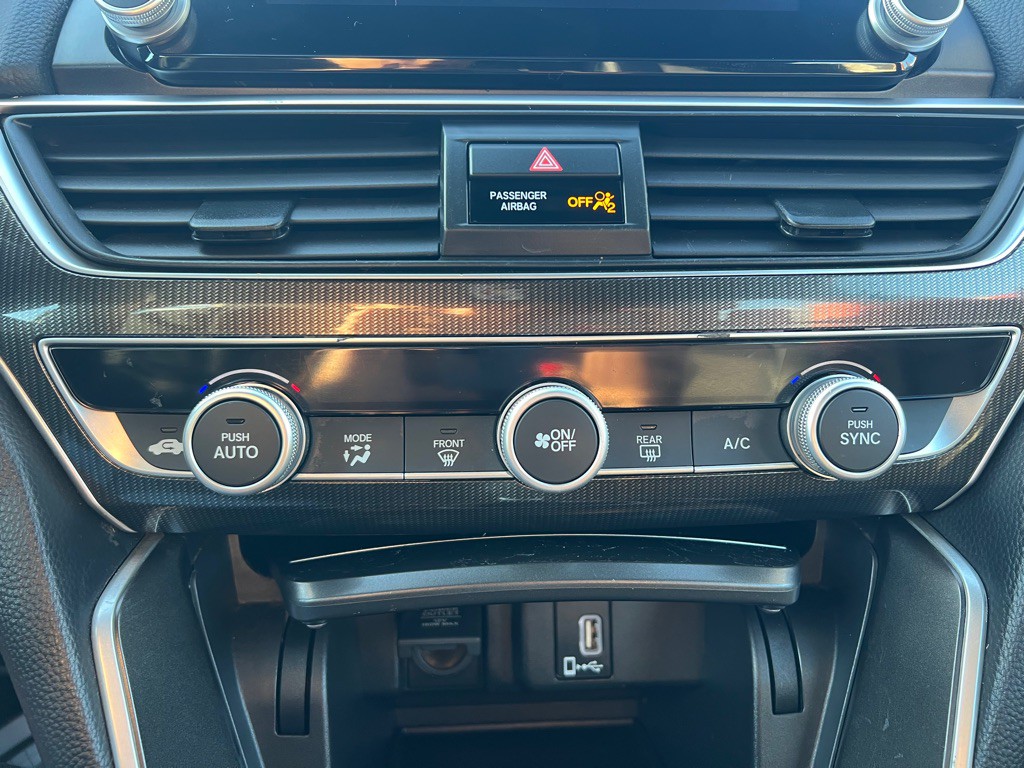 2018 Honda Accord Image 20