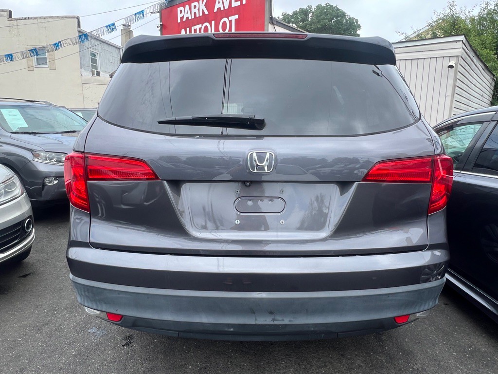 2017 Honda Pilot Image 4