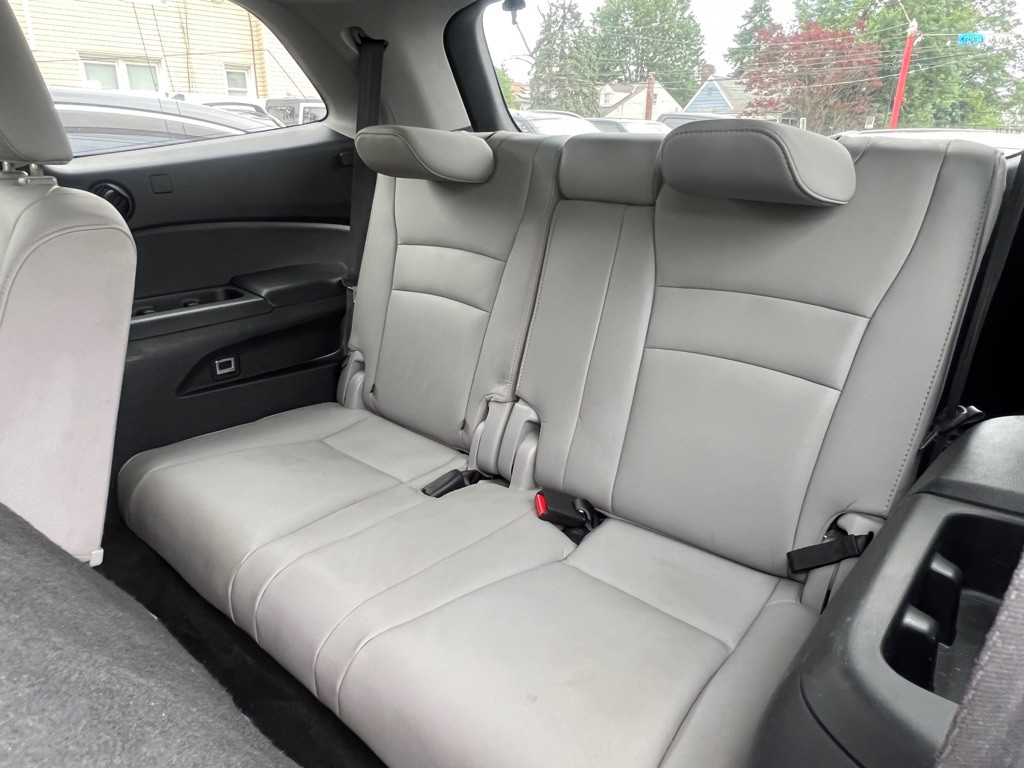2017 Honda Pilot Image 10