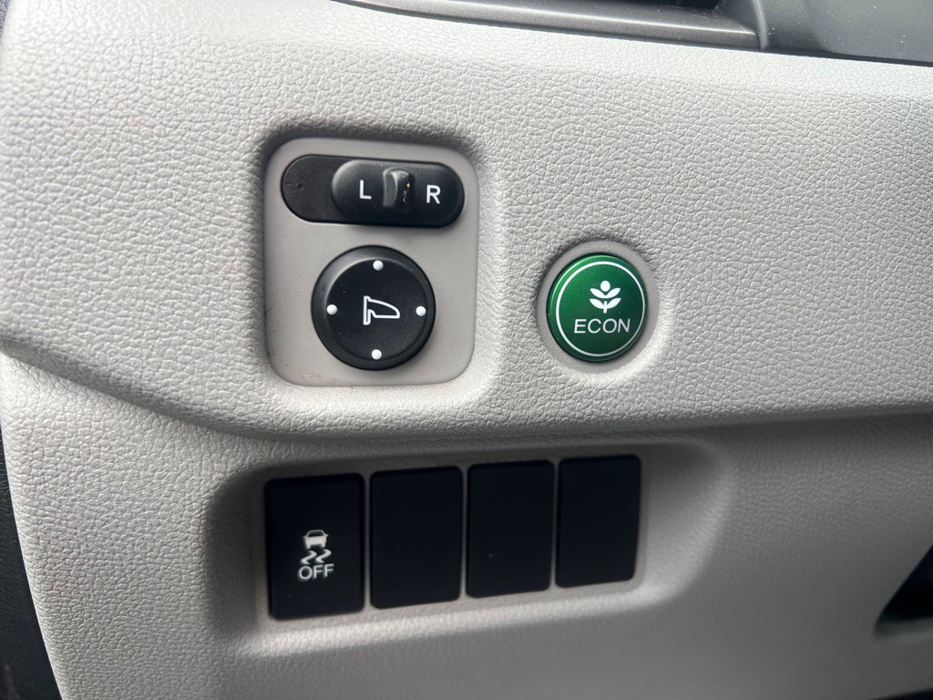 2017 Honda Pilot Image 15
