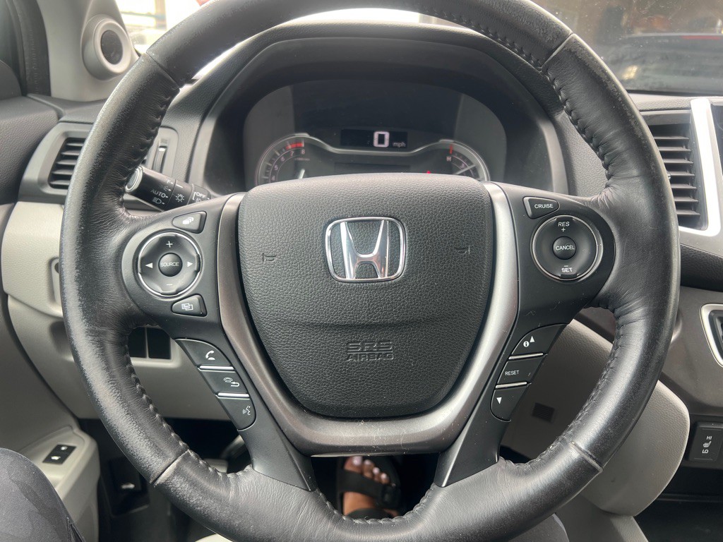 2017 Honda Pilot Image 18