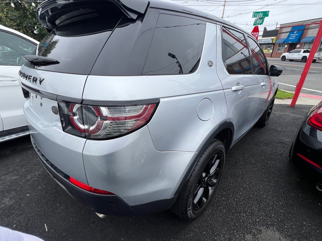 2017 Land Rover Discovery Sport Image 6