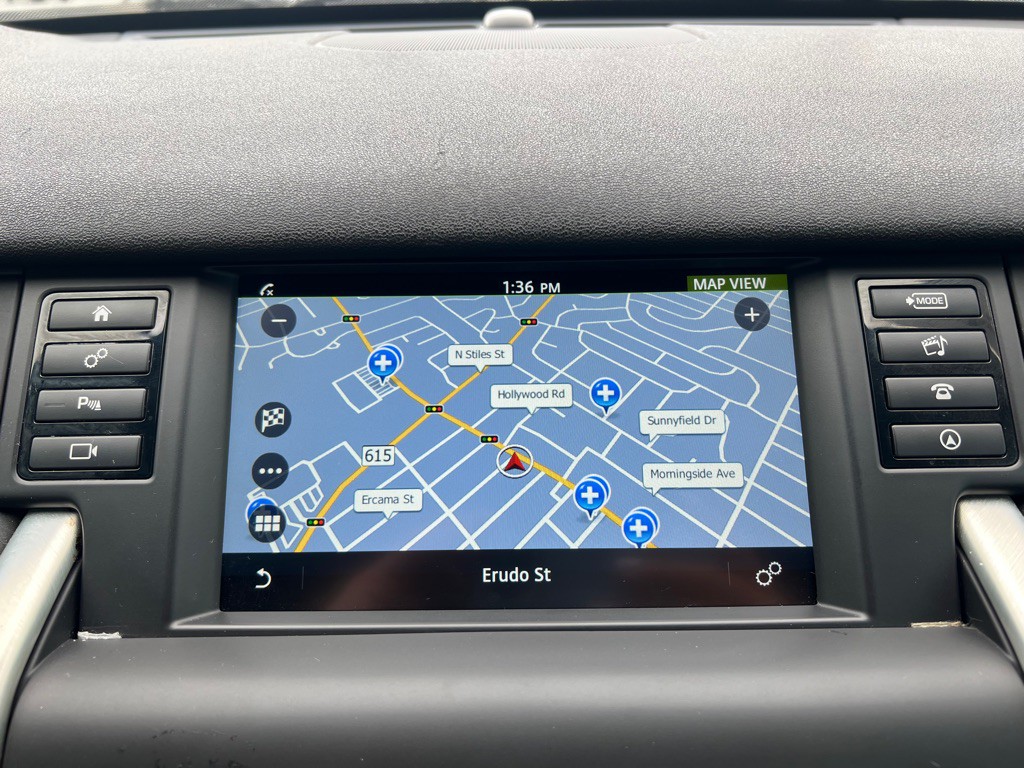 2017 Land Rover Discovery Sport Image 23