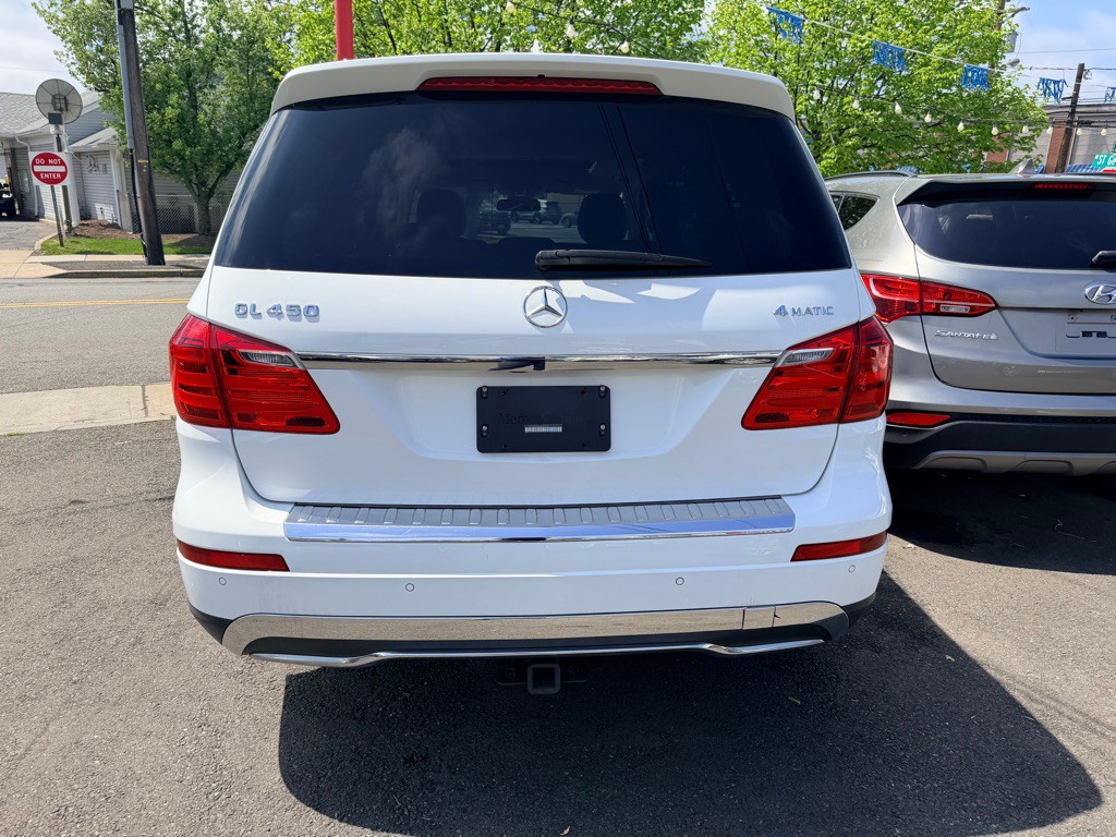 2016 Mercedes-Benz GL-Class Image 37