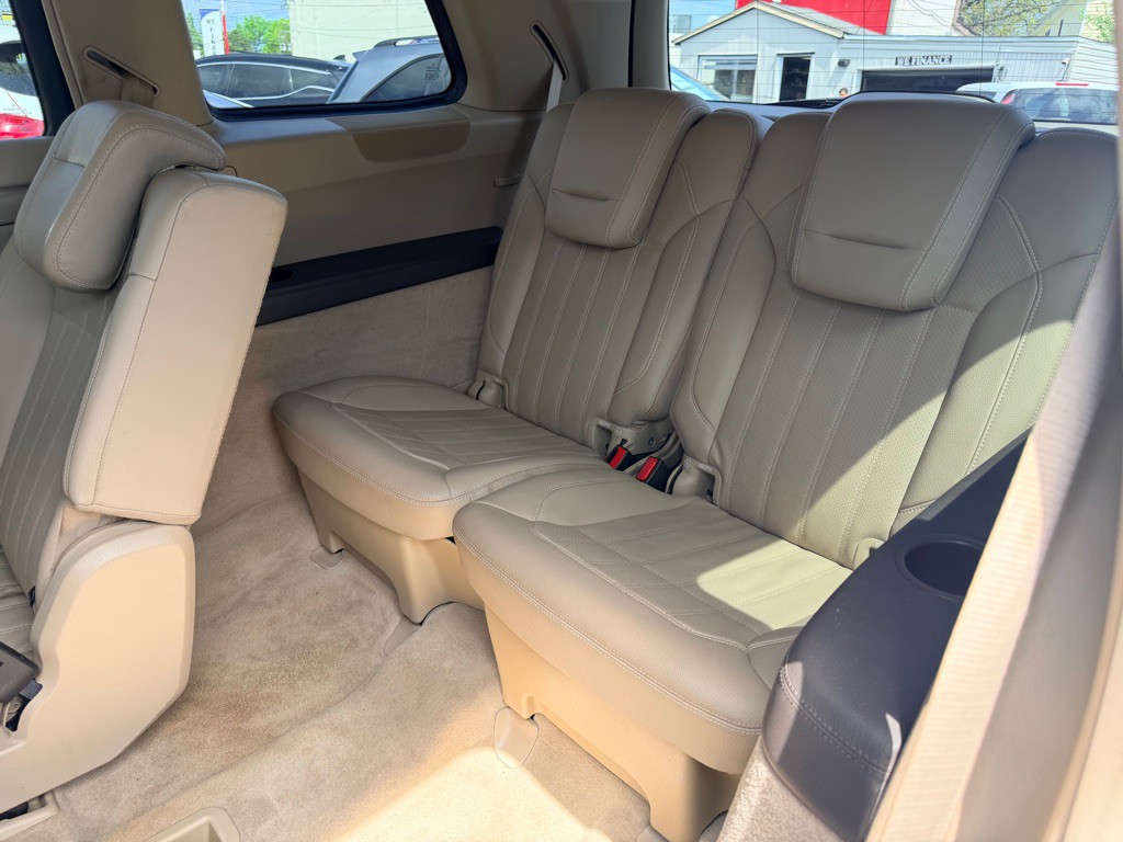 2016 Mercedes-Benz GL-Class Image 45