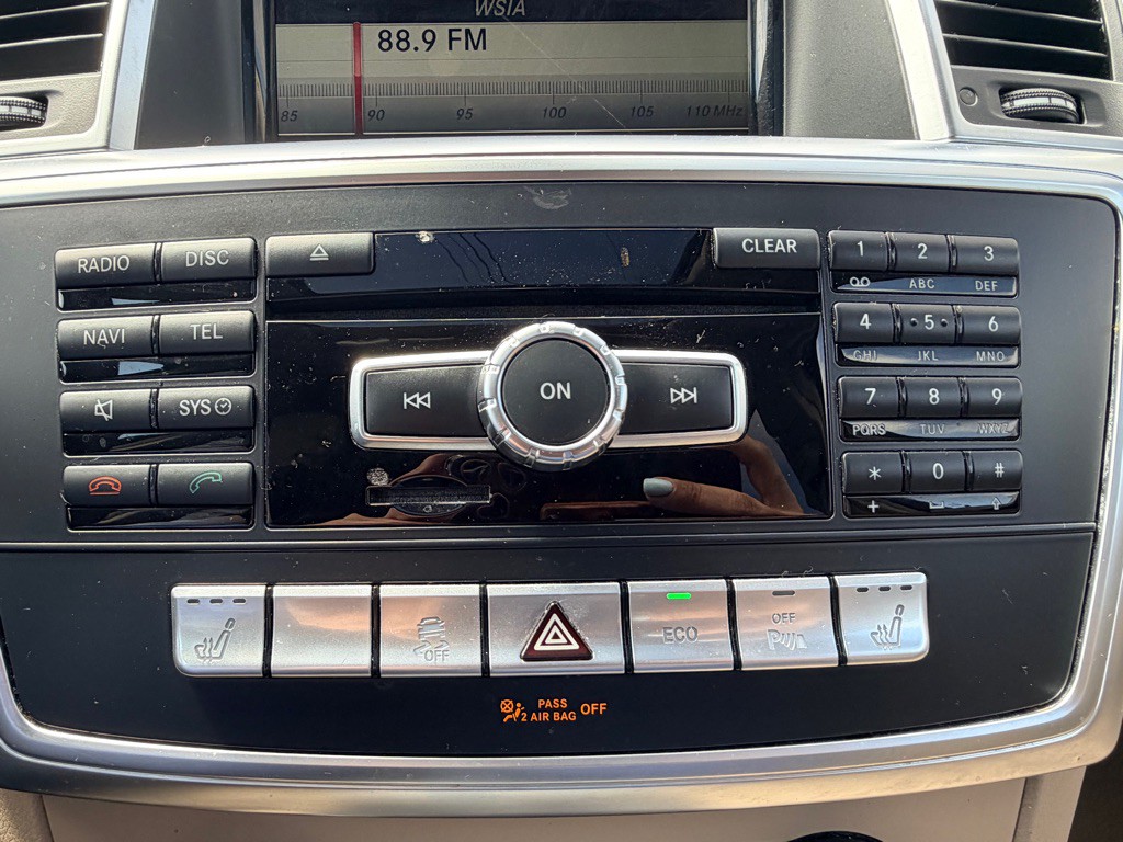 2016 Mercedes-Benz GL-Class Image 59