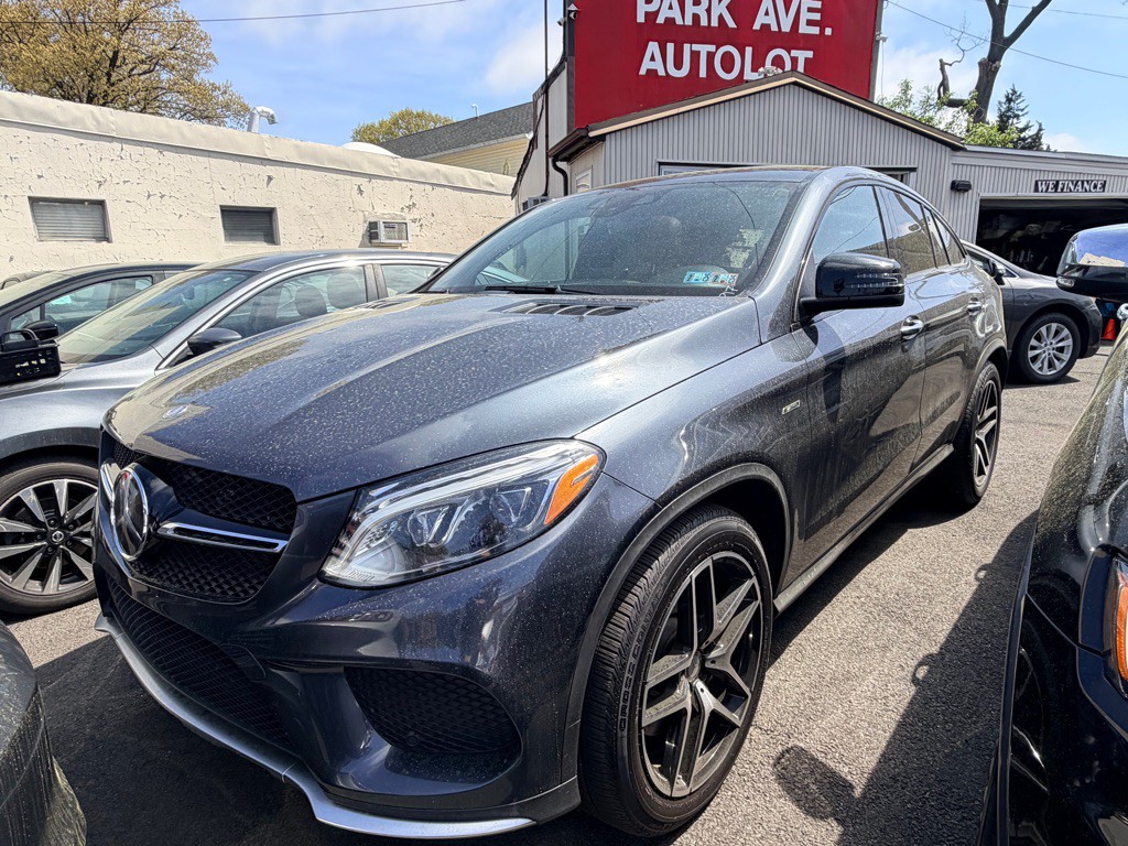 2016 Mercedes-Benz GLE-Class Image 2