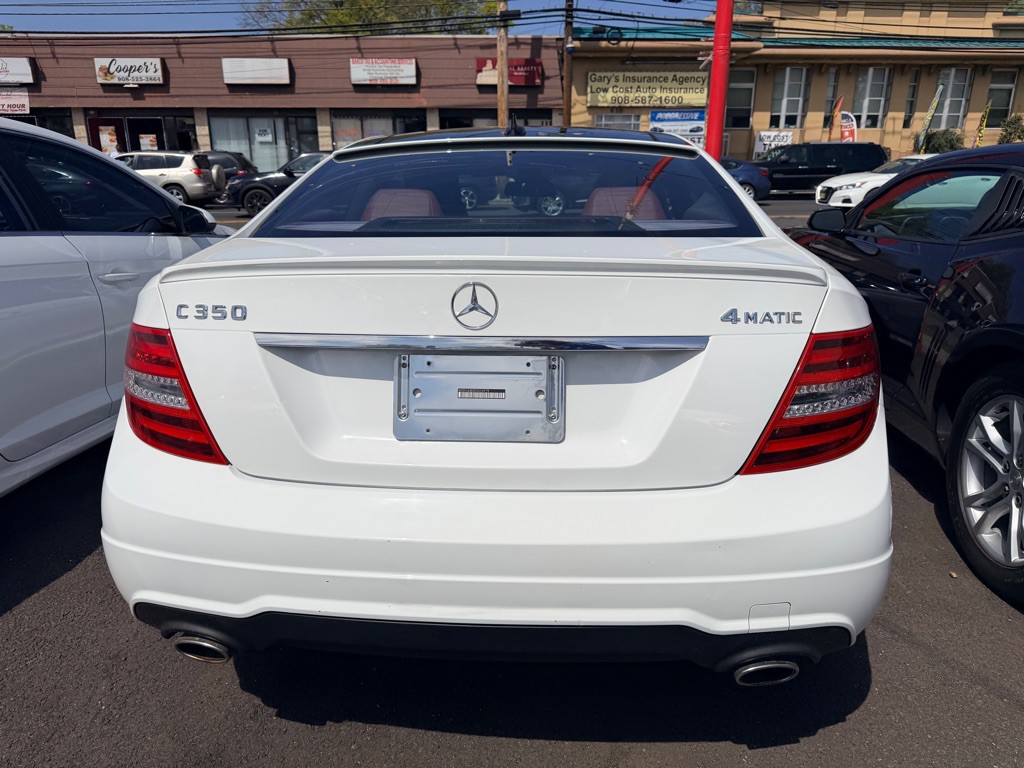 2013 Mercedes-Benz C-Class Image 4
