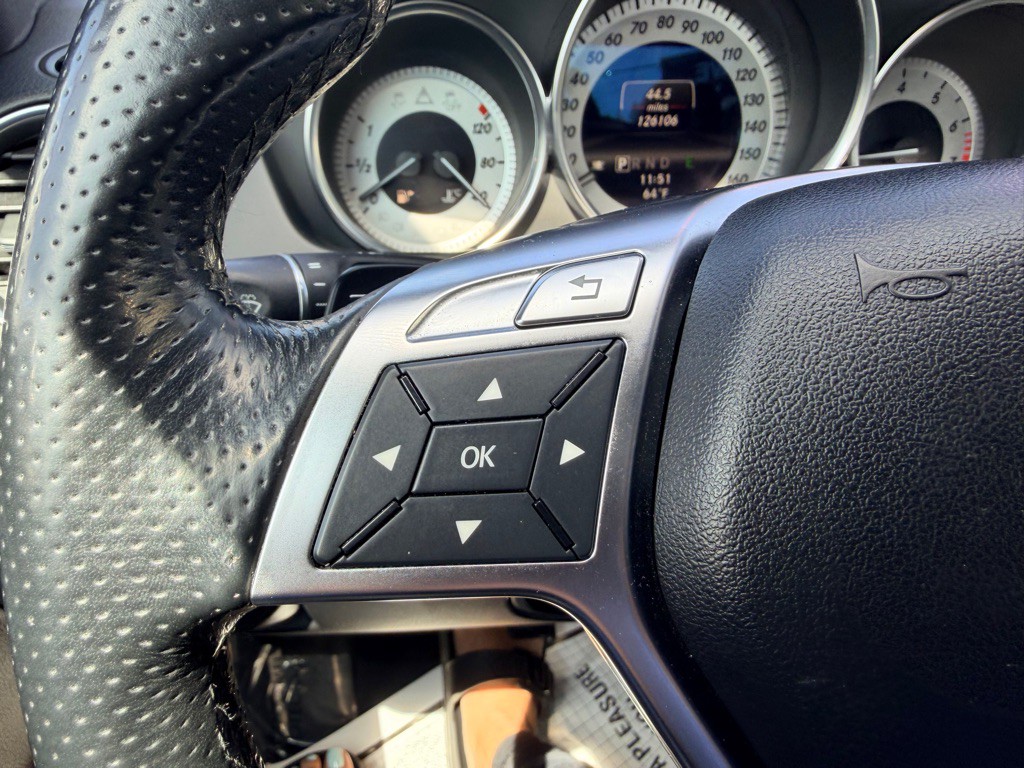 2013 Mercedes-Benz C-Class Image 16