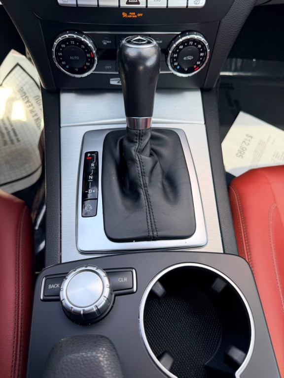 2013 Mercedes-Benz C-Class Image 22