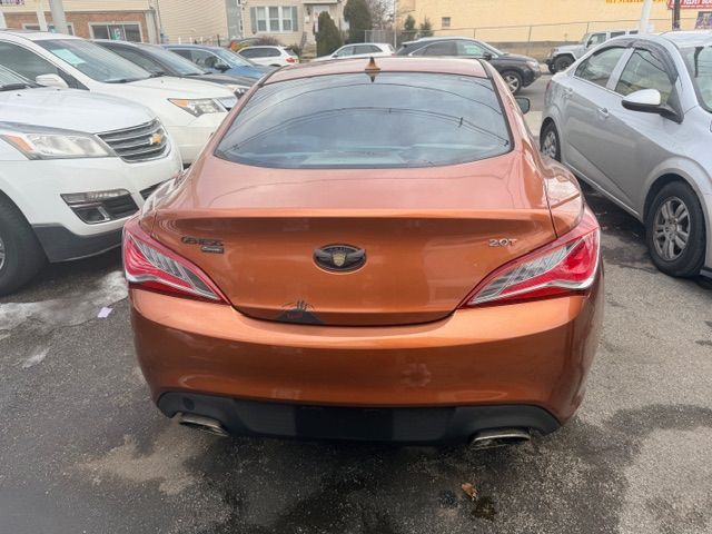 2013 Hyundai Genesis Image 6