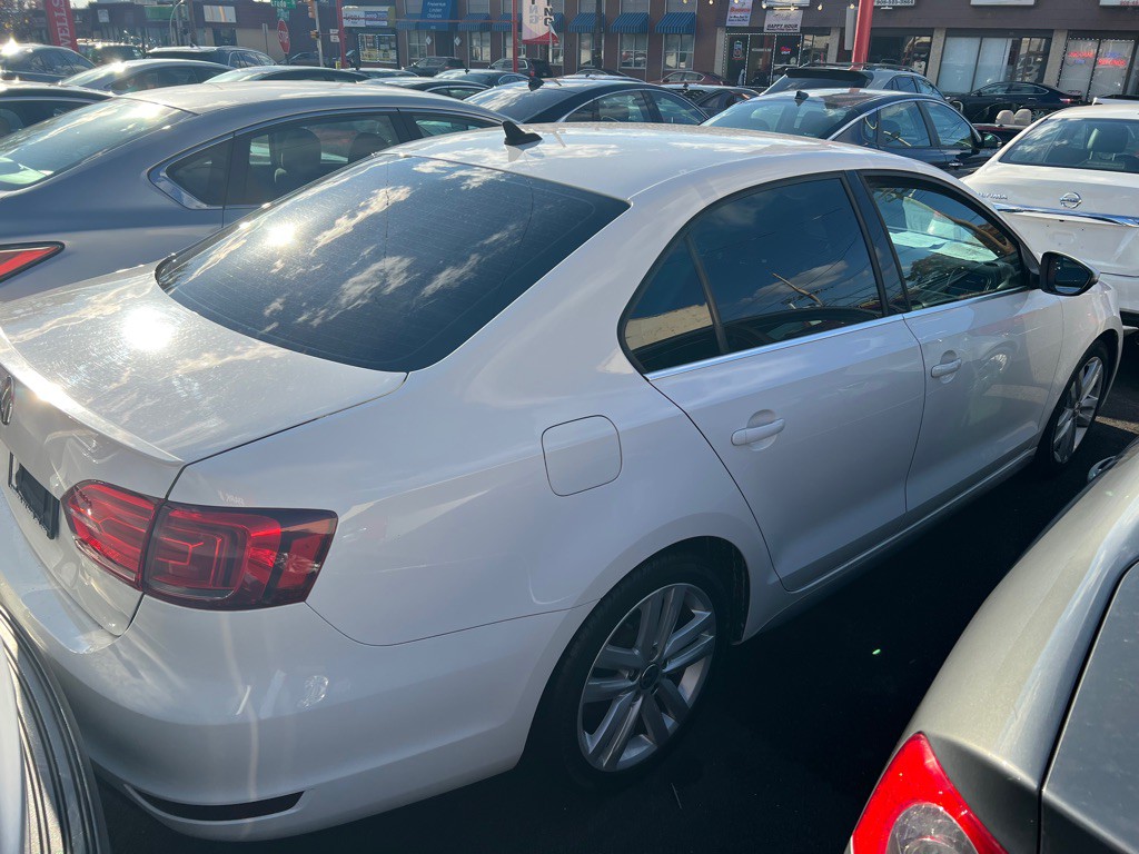 2014 Volkswagen Jetta Image 5