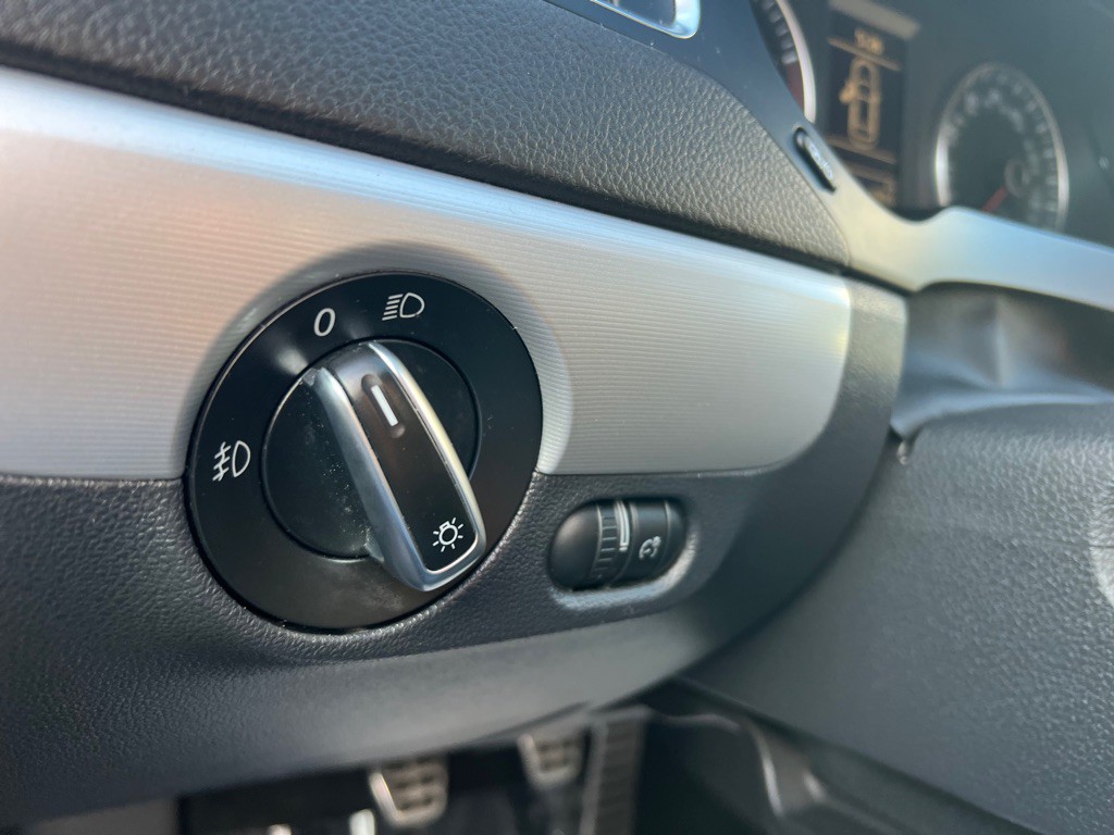 2014 Volkswagen Jetta Image 10