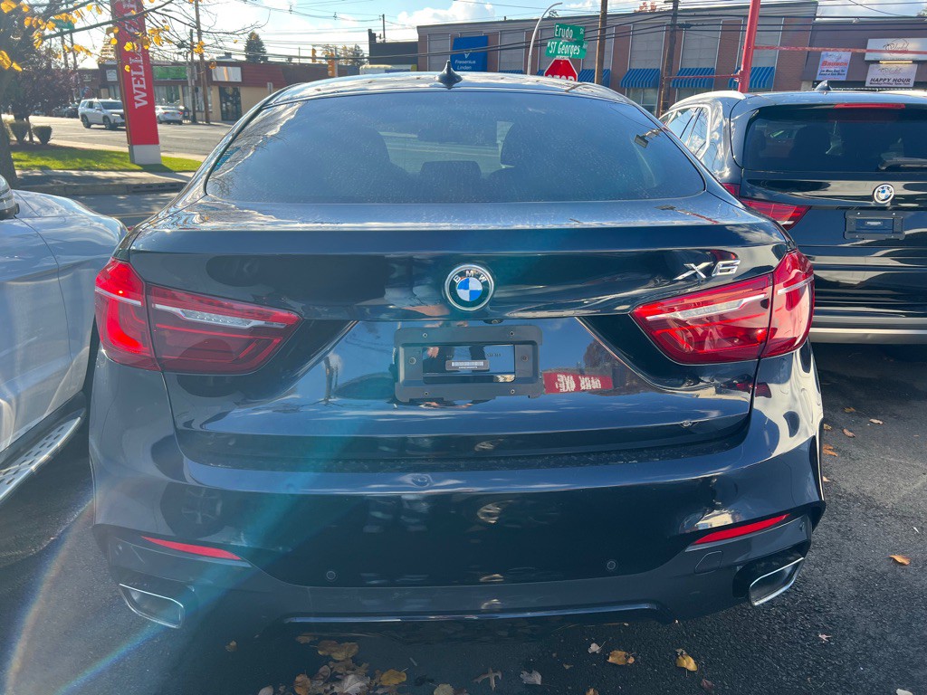 2016 BMW X6 Image 4