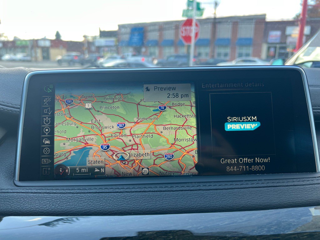 2016 BMW X6 Image 23