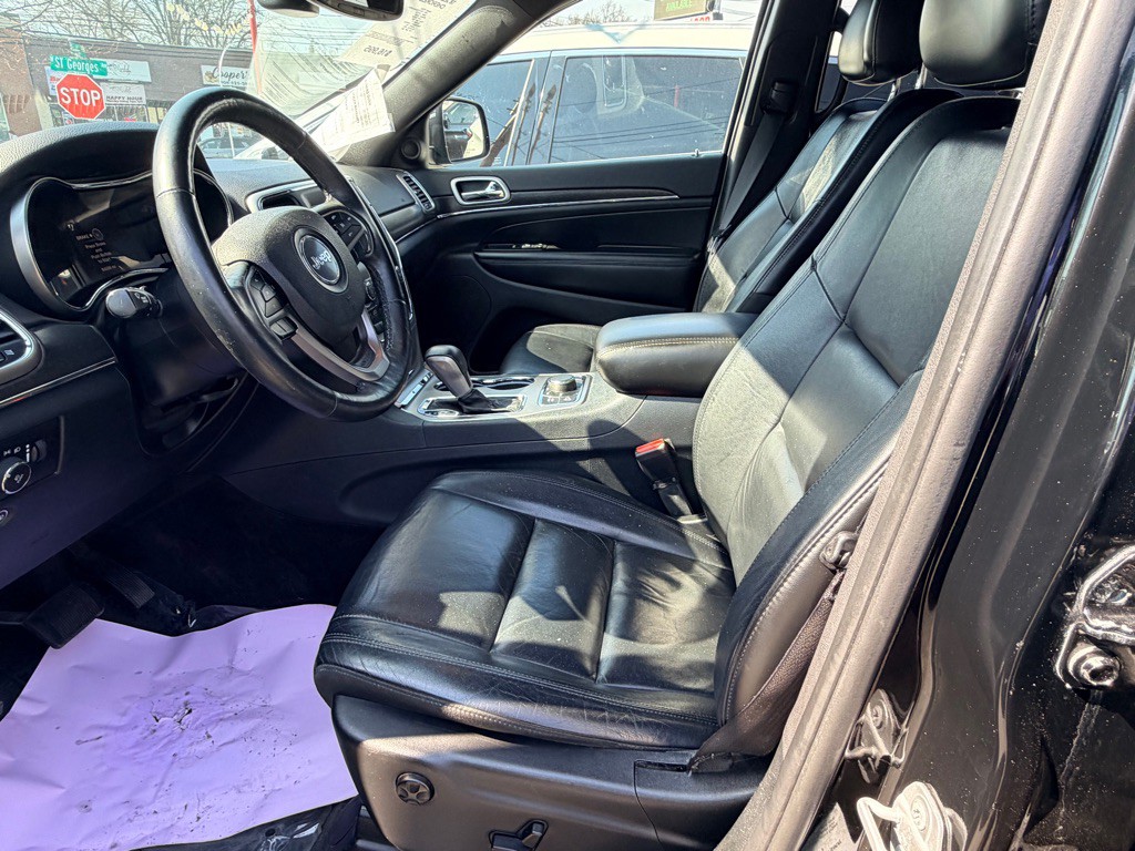 2018 Jeep Grand Cherokee Image 11