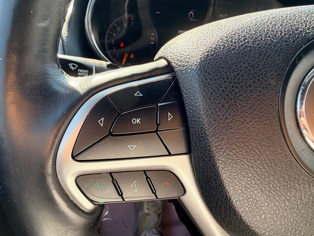 2018 Jeep Grand Cherokee Image 17