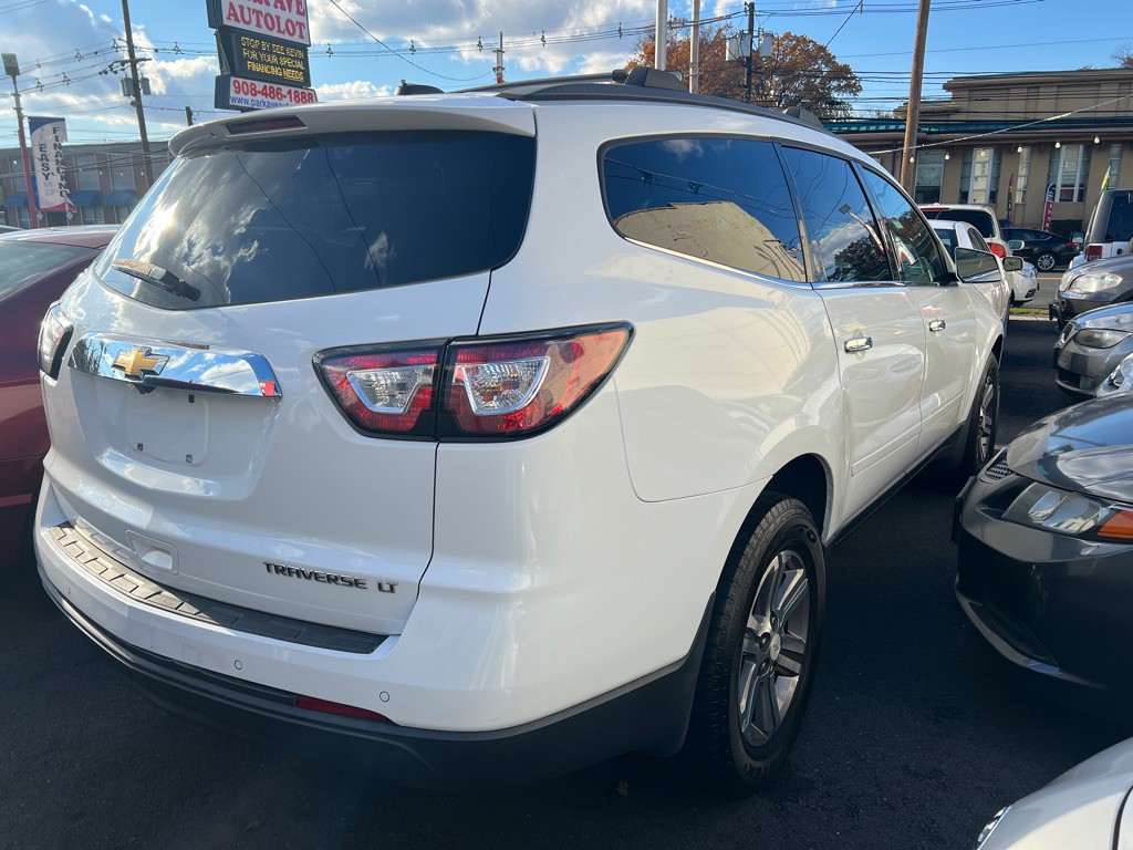 2016 Chevrolet Traverse Image 4