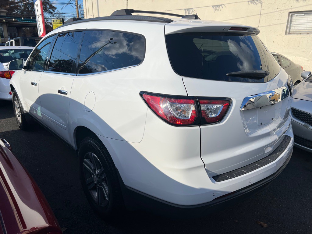 2016 Chevrolet Traverse Image 5