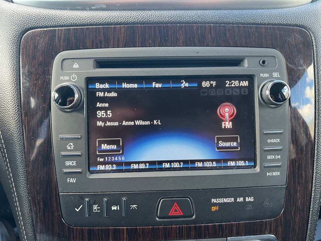 2016 Chevrolet Traverse Image 17